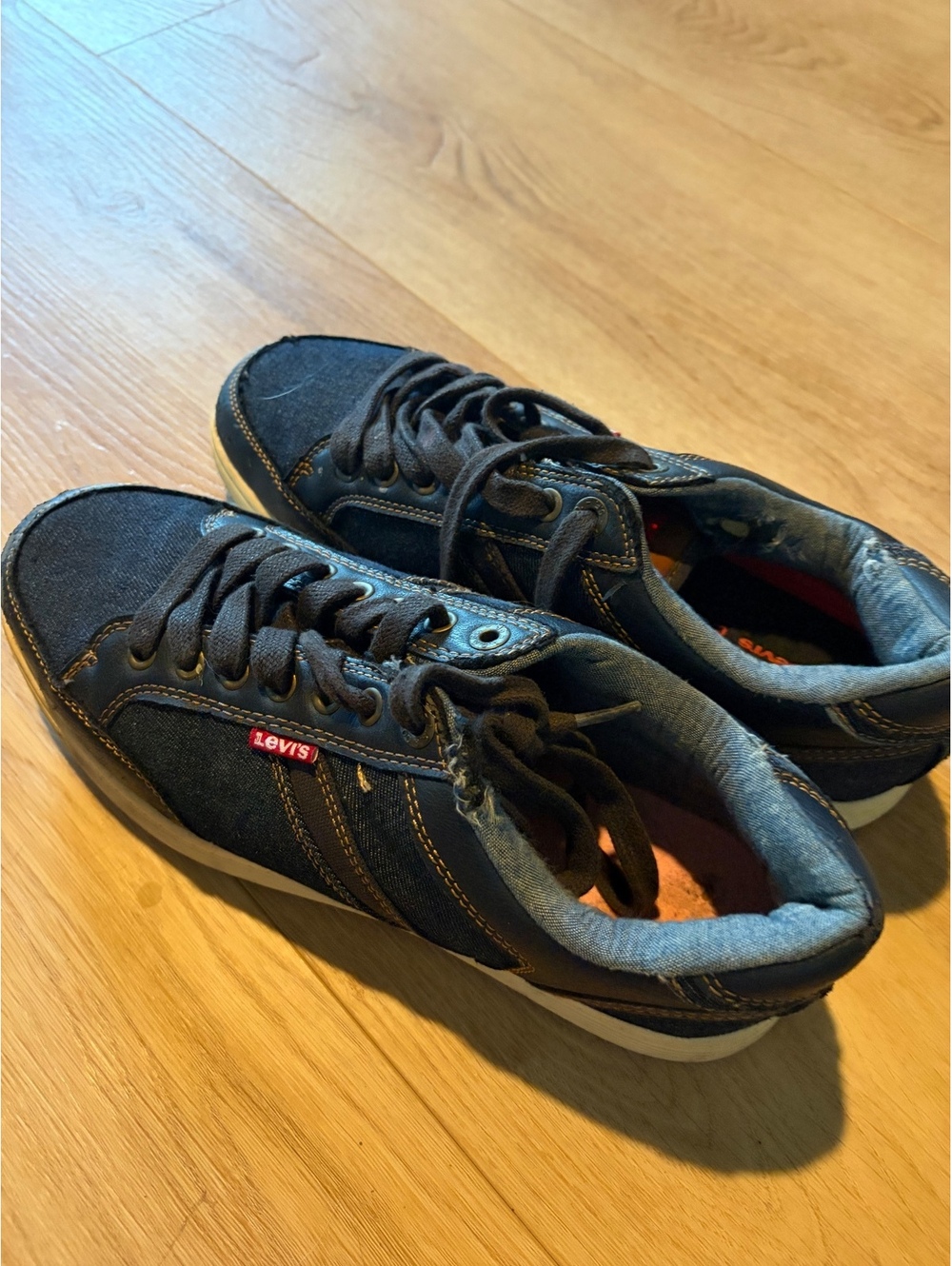 levi’s men’s dress shoes size 9.5